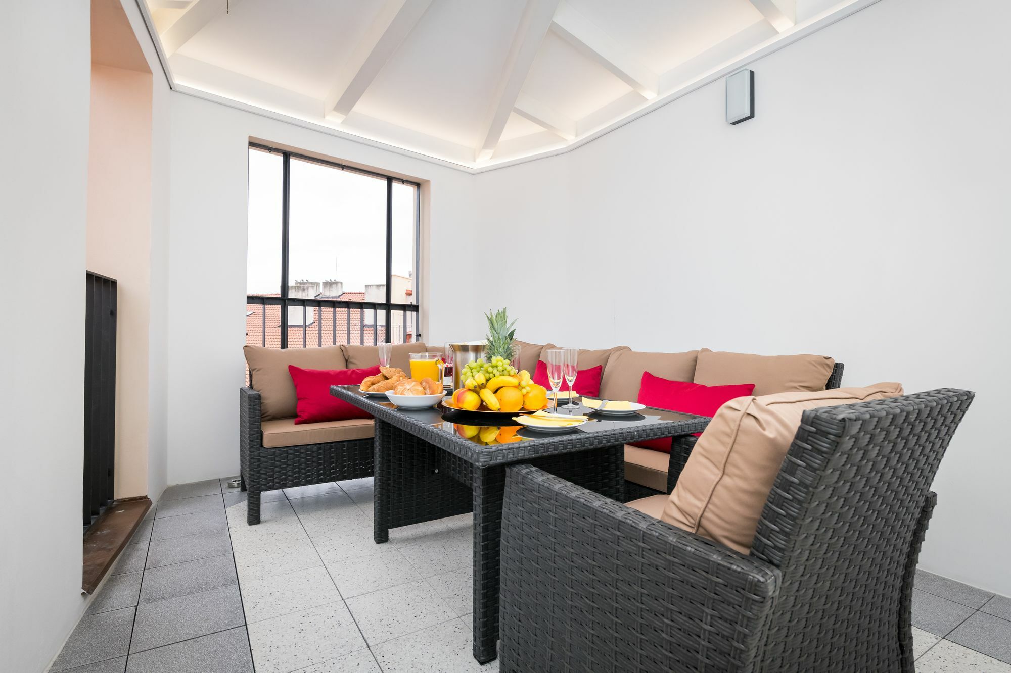Love To Live Apartments ปราก ภายนอก รูปภาพ